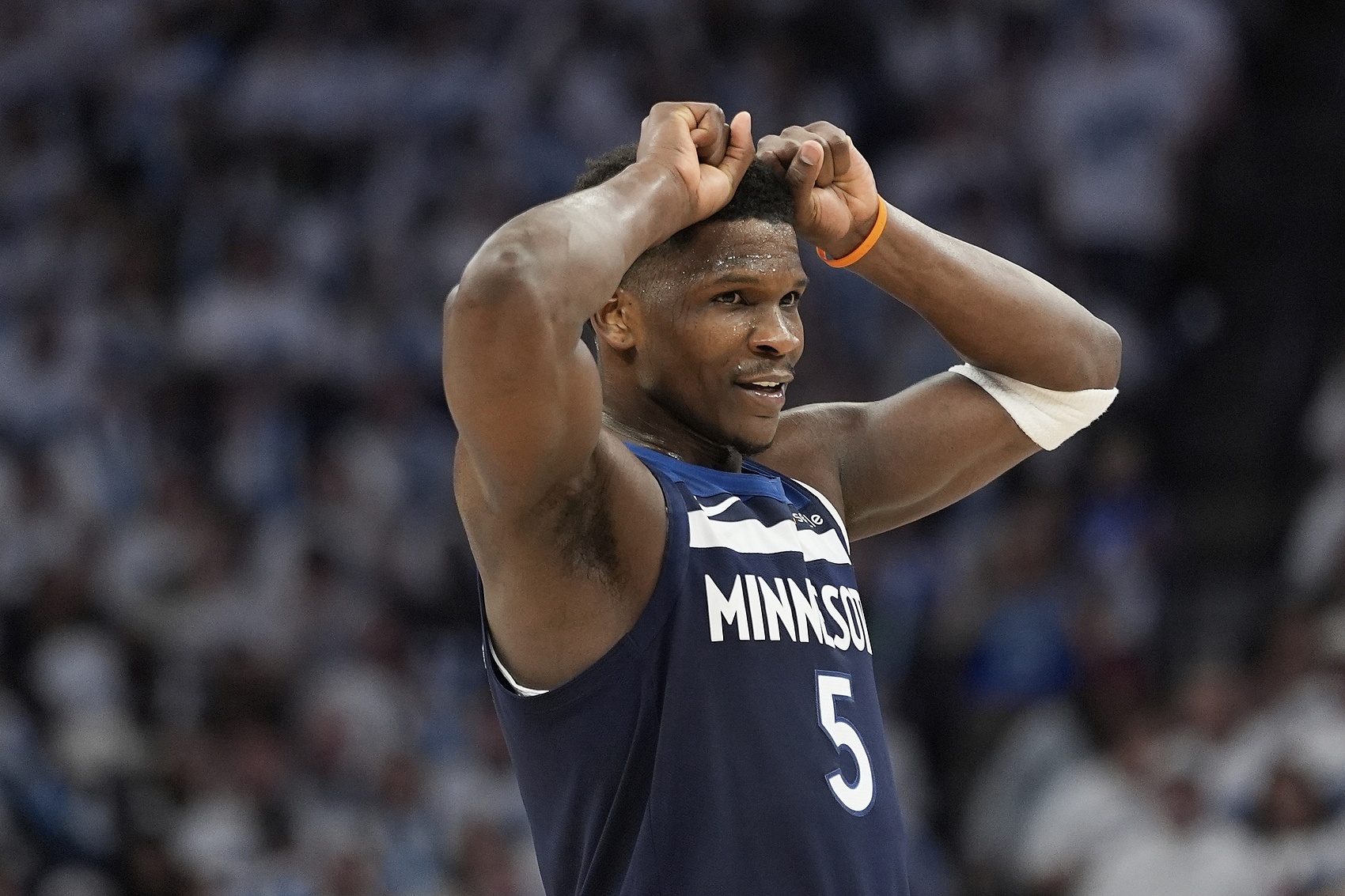 前NBA球員：華子得到科比與喬丹的層次 他學(xué)會背打其他隊(duì)就玩完了
