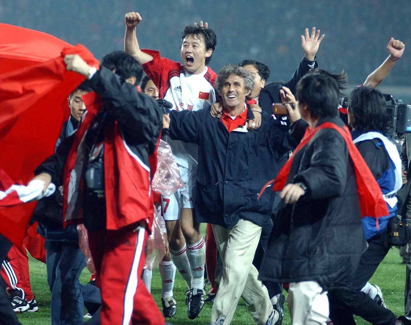 曾率國(guó)足兩次輕取印尼，米盧：這次我們會(huì)2-1取勝，一起期待吧