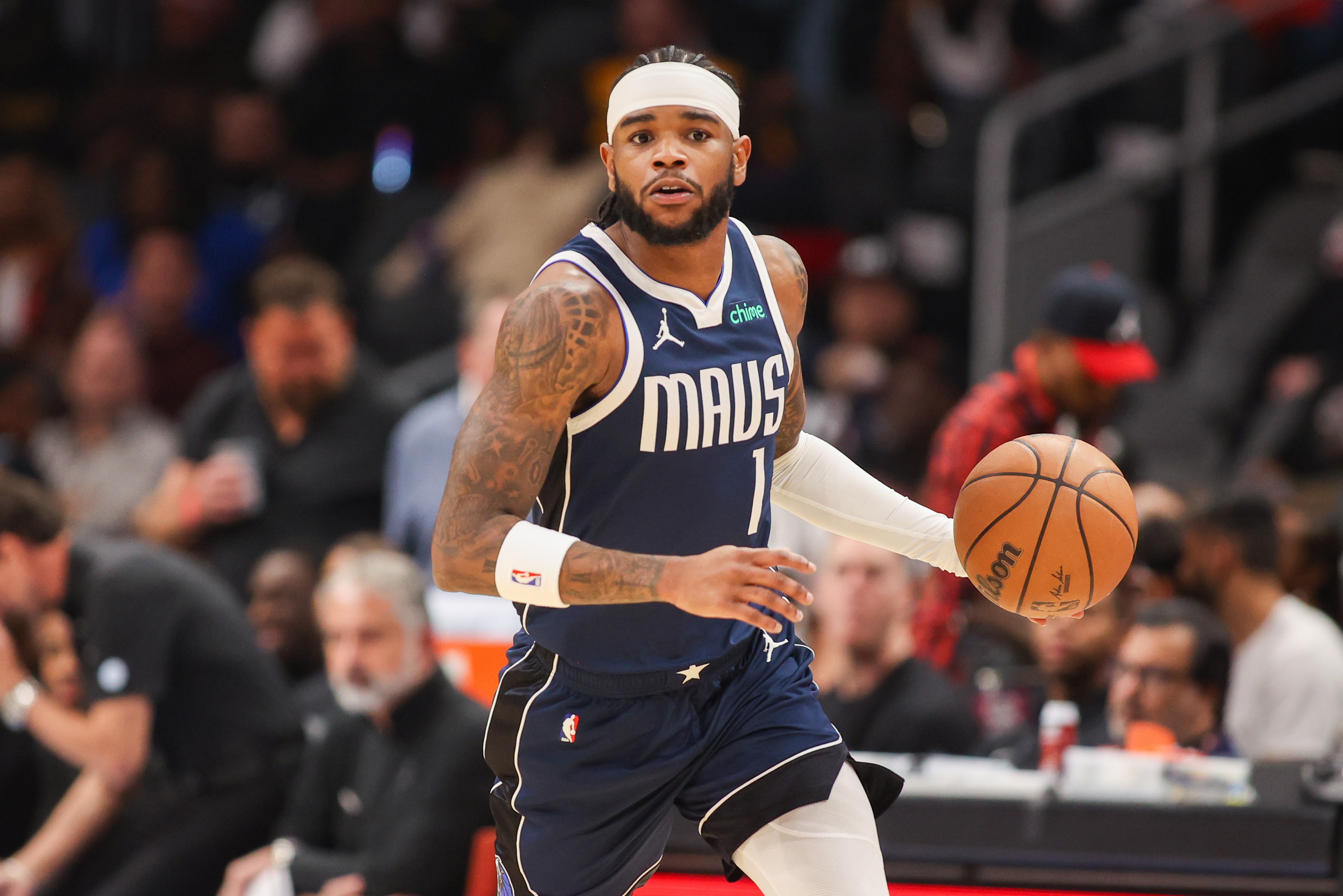 ??真摯的祝福！NBA官推發(fā)文祝獨(dú)行俠后衛(wèi)哈迪23歲生日快樂(lè)??