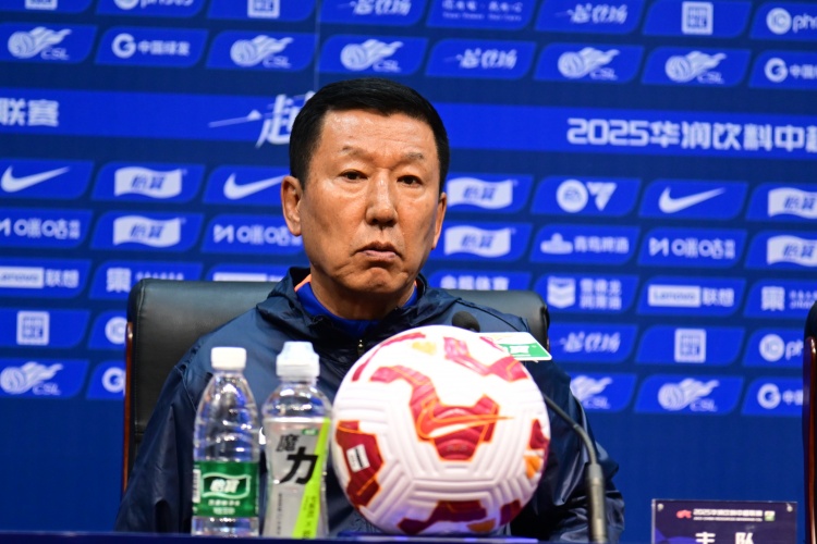 袁甲：崔康熙和管理層矛盾的根源就是這賽季球隊收回了他的引援權