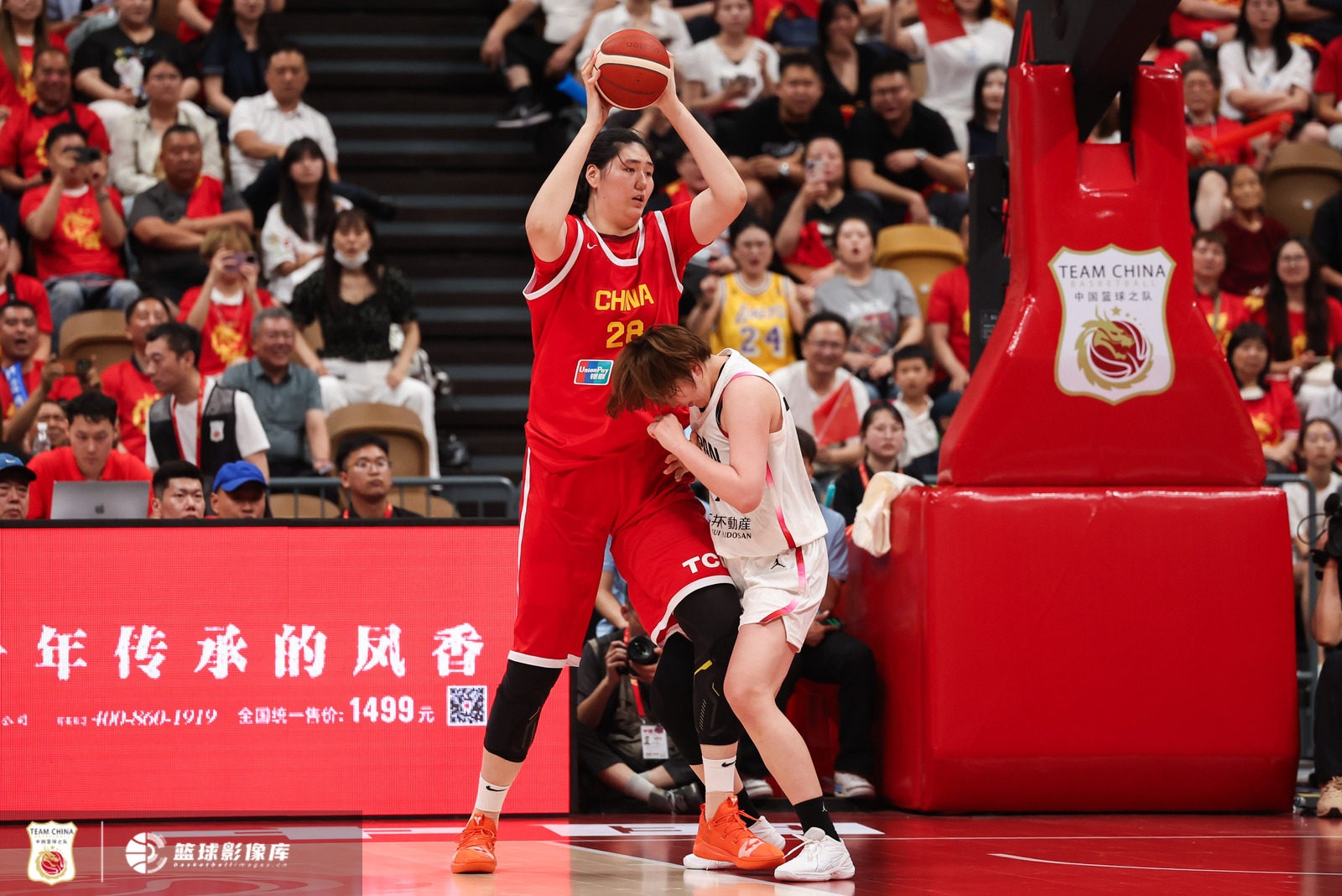 媒體人：日本未來十多年想擊敗中國女籃 得先想辦法限制住張子宇