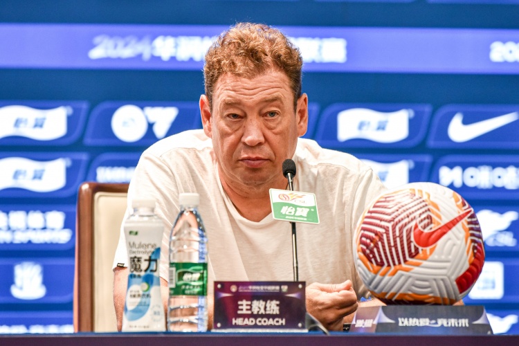 記者：申花不怕壓出來進攻的強隊，蓉城的技戰(zhàn)術(shù)風(fēng)格有點克制申花