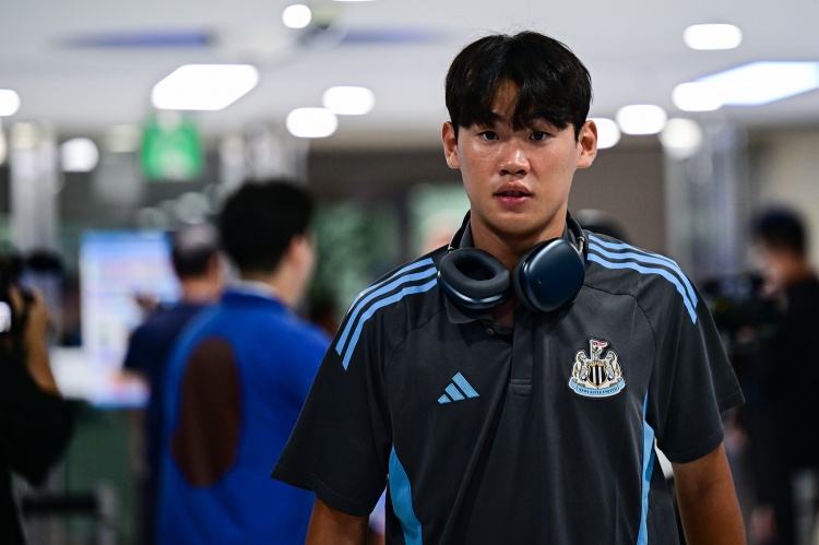 紐卡18歲小將：本想和孫興慜換球衣，但索要最后一戰(zhàn)球衣有點過分