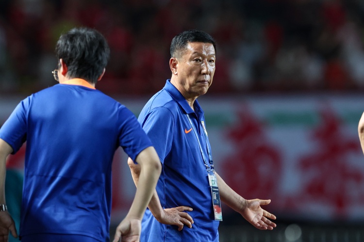 媒體人：國足選帥別只聚焦于中超 崔康熙在中國的口碑已一言難盡